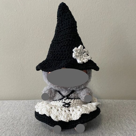 Handmade Crochet Halloween Black White Witch Outfit for 17cm Doll 2-Piece Set - Picture 1 of 8
